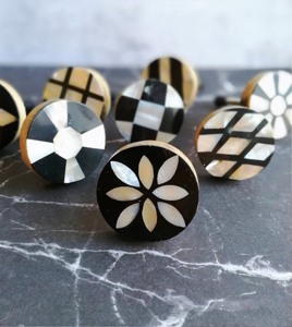 Poignées de porte modernes simples, poignées de porte en bois, couleur, forme et taille personnalisées, fabriquées en Inde - Product Image 3