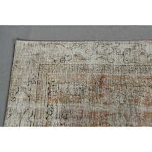 Turkish <b>Runner</b> <b>Rug</b> 2x6,6 ft (62x201 cm), Brown Patchwork Vintage <b>Rug</b> - Product Image 4