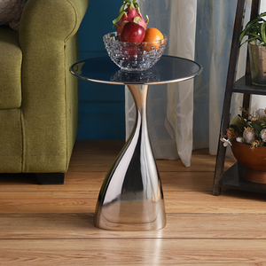 Table d'appoint en métal fini brillant de style moderne Table d'appoint ronde de coin de salon à motif Mobilier pour maison, hôtel, restaurant, café - Product Image 1