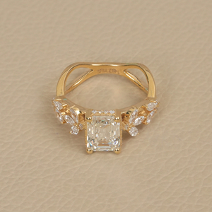 Bague de fiançailles en diamant de laboratoire multi-formes de 2,64 carats, or jaune massif 14 carats, coupe émeraude, bague statement - Product Image 1