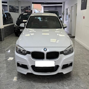 BMW Série 3 2.0 320i d'occasion 2013 (conduite à gauche/droite) - Product Image 1