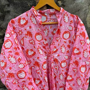 Robe longue femme feuille blanche légère en coton biologique pour fête et plage haut confortable avec collage robe femme - Product Image 1