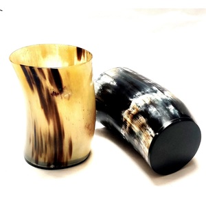 Vidrio de chupito de ágata de cuerno natural hecho a mano de diseño antiguo de calidad de exportación para copa de cuerno de ágata de oso para Bar de India. - Product Image 1