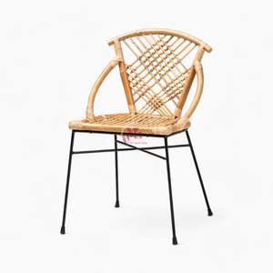 Sillas de comedor de ratán con patas de hierro, sillas decorativas de ratán para interiores, cómodos sillones para dormitorio y sala de estar - Product Image 1