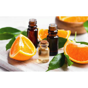 Huile essentielle de peau de mandarine pressée à froid du Vietnam – Arôme naturel d'agrumes & Approvisionnement en gros pour l'exportation - Product Image 3