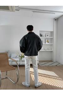 Chaqueta de vuelo de cuero para hombre cálida y elegante con estilo de Aviador vintage y construcción resistente, perfecta para climas fríos - Product Image 6