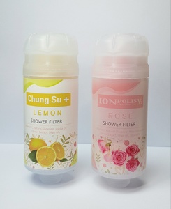 Filtre de douche à charbon actif parfumé à la vitamine C ioniseur de SPA pour l'élimination du chlore pour l'utilisation de camping-car domestique fabriqué en Corée - Product Image 1