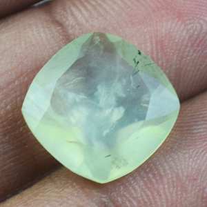 100% Prehnita natural 3mm-15mm Cojín Corte facetado Piedras preciosas de tamaño calibradas genuinas sueltas a precios asequibles Venta al por mayor OEM - Product Image 1