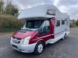 Autocaravana Hymer Camp CL 2010, Caravana de Alta Gama, Calidad Alemana, RV Familiar en Venta - Product Image 5