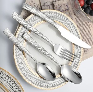 Juego de Cubiertos de Acero Inoxidable de Lujo, Elegante, Hecho a Mano, Plateado, de Alta Calidad, con Acabado Espejo, para Bodas, Venta al Por Mayor - Product Image 2