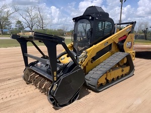 Chargeuse compacte Caterpillar 299D3 de 2023 avec moteur diesel Euro 5 EPA CE, broyeur forestier, pompe à roulements, occasion en bon état - Product Image 5