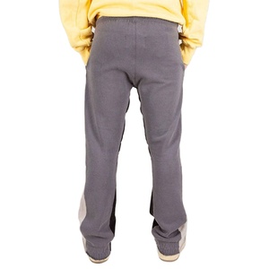 Piste personnalisée pour hommes pantalon de flair empilé 100% coton pantalon de survêtement évasé avec pantalon à rayures latérales de couleur noire - Product Image 2