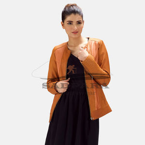 Chaquetas elegantes y elegantes para mujer Chaqueta de bombardero de cuero personalizada Ropa de abrigo de motociclista moderna con diseño de logotipo Premium - Product Image 1