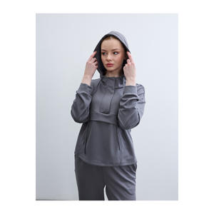 Sweat-shirt en mélange de viscose à fermeture éclair et à capuche pour femme - Product Image 1