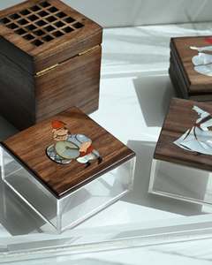 Jarrón Organizador de Alimentos de Acrílico con Incrustaciones de Nácar de Lujo Imperial Bloom para Frutos Secos, Dulces y Decoración de Mesa de Celebración - Product Image 3