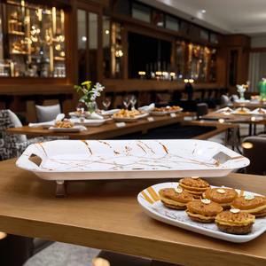 Plateau en marbre blanc avec plateau de rangement polyvalent au design doré pour servir la décoration vanité cuisine salle à manger maison utilisation de table - Product Image 4