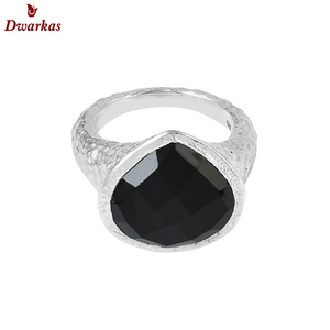 Vente en gros du fabricant Bague marteau en argent sterling 925 avec grande pierre de cristal pour bijoux pour hommes en stock - Product Image 3