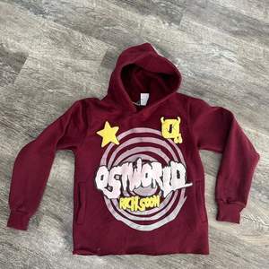 Couleur personnalisée sans ourlet Poches personnalisées Sweats à capuche pour femmes Dernière conception Puff imprimé propre logo de marque Sweats à capuche pour femmes - Product Image 4