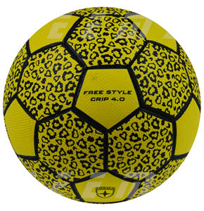 Pelota de goma Excelente agarre pegajoso para Estilo libre Hecho en Pakistán Etiqueta privada personalizada disponible Ensamblar en amarillo cosido a mano - Product Image 1