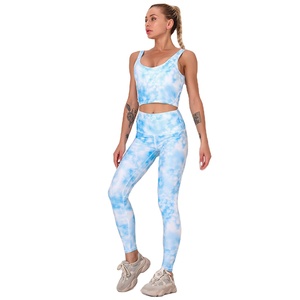 Conjunto de ropa deportiva con estampado Tie Dye de 2 piezas para mujer personalizado, conjunto de Yoga sin costuras con logotipo en la cintura, mallas de sujetador de Fitness para gimnasio y niñas de Yoga - Product Image 1