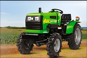 รถแทรกเตอร์ขนาดเล็ก26แรงม้า4WD ยุโรปมีความแม่นยำสูงเป็นมิตรกับสิ่งแวดล้อม - Product Image 4