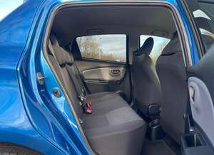 TOYOTA YARIS D'OCCASION CÔTÉ GAUCHE/CÔTÉ DROIT - Product Image 2