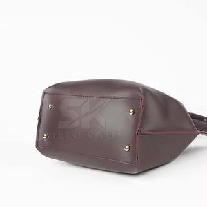 Nouveauté Sac fourre-tout en cuir de haute qualité Mode Porté confortable Sac fourre-tout en cuir Fabriqué au Pakistan - Product Image 2