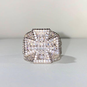 Baguette Cross Hommes Iced Out 5X Layered Diamond Moissanite Designer Grands Anneaux pour Mariage et Fiançailles Options de Cadeaux - Product Image 4