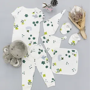 Custom Organic New Design baby gift 100%Cotton Fabric Onesie Sleepwear Baby clothes set Newborn Baby Gift set