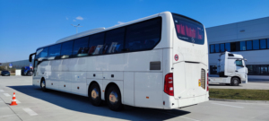 AUTO USADO 2020 MERCEDES BENZ GLORY ERENER TOURISMO LUXURY COACH 35+1+1 PLAZAS, EURO 6 DIÉSEL 240HP TRANSMISIÓN AUTOMÁTICA - Product Image 5