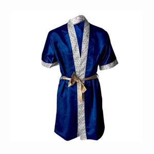 Batas de Boxeo Clásicas Personalizadas de Alta Calidad para Hombres y Mujeres, Colores y Diseños Personalizados - Product Image 5