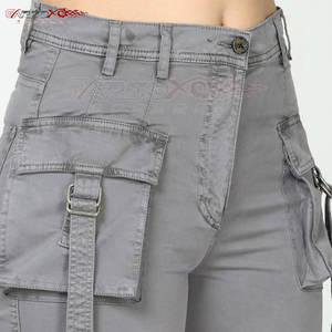 Pantalones cortos de carga transpirables para mujer con bolsillos laterales funcionales y botón Fly Classic para mujer - Product Image 5