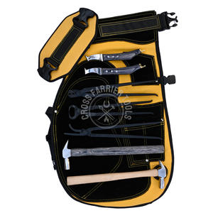 Kit de maréchal-ferrant très vendu avec tablier à multiples poches, pinces noires, tire-clous, ciseaux, couteau à sabots, lame à boucle, marteau de forge - Product Image 5
