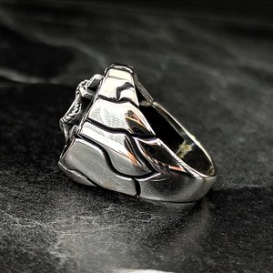 Vintage Men's Sterling Silver Nautical <b>Ring</b> with Rudder Ship Anchor Fractured Pattern-Sailors' Special Jewelry - Product Image 4