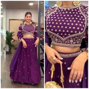ลําดับเย็บปักถักร้อยหนัก Lehenga Choli พร้อม Dupatta ชุดยาว Georgette ที่สวยงามสําหรับงานแต่งงานกิจกรรมพิเศษ 2 สี - Product Image 4