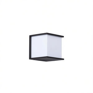 Lampe murale extérieure en aluminium noir, lumière extérieure élégante pour la maison ou le bureau - Product Image 2