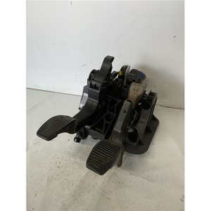 Pedal de Freno y Acelerador para Caja de Cambios Manual FIAT Panda 3ª Serie 52101363 Gasolina 1300 (12>) - Product Image 4
