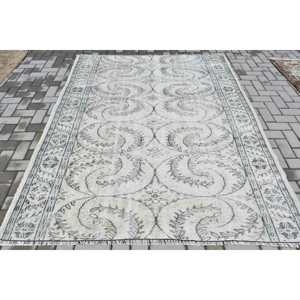 พรมวินเทจสไตล์ตุรกี ขนาด 6x7.7 ฟุต พรมลายสัตว์ขนาดใหญ่สีเทา - Product Image 1
