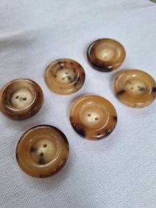 Boutons en corne de buffle naturelle, finition colorée, pour accessoires vestimentaires, haute qualité - Product Image 5