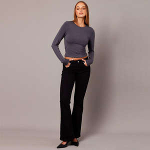 เสื้อยืดสำหรับผู้หญิงเสื้อเบลาส์แบบกำหนดเองแห้งเร็วและระบายอากาศได้ดีแขนเต็ม - Product Image 1