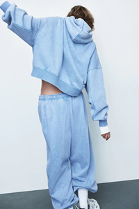 Wholesale Fashionable Adult Female <b>Hoodies</b> Casual Outdoor Style Drawstring Woven Fabric Winter Hooded Women's Casual Clothing - Product Image 4