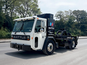 Camion abordable - NOUVEAU 2023 BATTLEESS LNT 4X2 GALBREATHHSS SLCH-113 CONTAINERRSS HANDLERRSS TRUCKKSS - Product Image 5