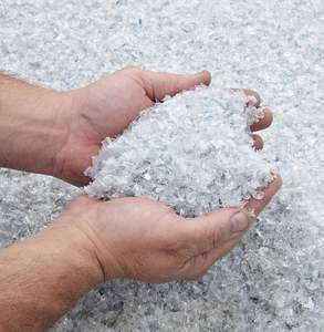 Nouvelles granulés de PET de qualité supérieure / flocons de PET / résine de PET recyclée, prix usine, marque OEM - Product Image 1