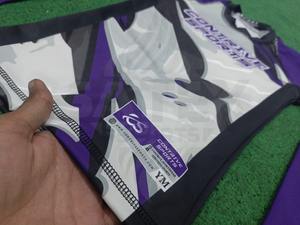 Rashguard de BJJ Personalizado con Tu Propio Logotipo, Impresión por Transferencia de Calor, Transpirable, Antibacteriano, UPF50+, Secado Rápido, para Hombre, MMA, Grappling - Product Image 5