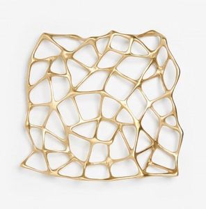 Posavasos con forma de Granada dorada con diseño dorado texturizado, Juego de 4 elegantes accesorios decorativos para mesa de comedor para el hogar a la venta - Product Image 4