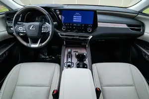 Lexus RX 350 Premium 2023 - Product Image 5