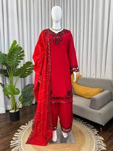 Red Embroidered <b>Silk</b> Salwar Kameez Set Black Lace Details Traditional Indian Pakistani Graduation Women Ankle-Length Dress - Product Image 6