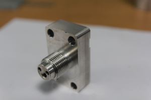 บริการเครื่องจักรซีเอ็นซีความแม่นยำแบบกำหนดเองสำหรับสแตนเลสอลูมิเนียมทองเหลือง-ลวด EDM & ประเภทเจาะรู - Product Image 5