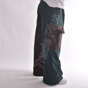 Venta al por mayor de pantalones de nieve de tamaño impermeable a prueba de viento OEM personalizado pantalones de snowboard Unisex tela de poliéster de pierna ancha suelta - Product Image 2