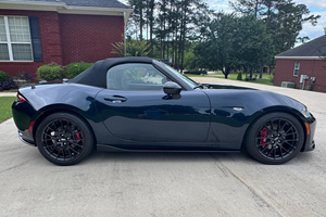 2023 MX 5 SayactivG Club AWD Coupé Turbo Cuir R18 Boîte de vitesses automatique Direction à gauche Faible kilométrage Essence Foncé Véhicule à énergie nouvelle - Product Image 5